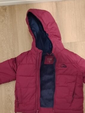 L.L. Bean Kids Hooded Puffer Jacket in Deep Maroon